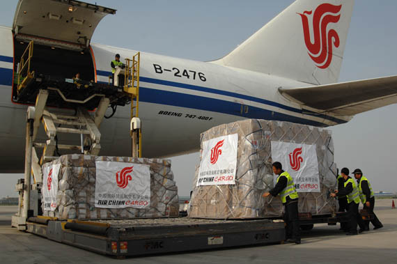 國航貨運包機緊急執飛中國政府援墨物資運送
